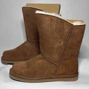 Women’s Old Friend Classic Brown Suede Boots size 10